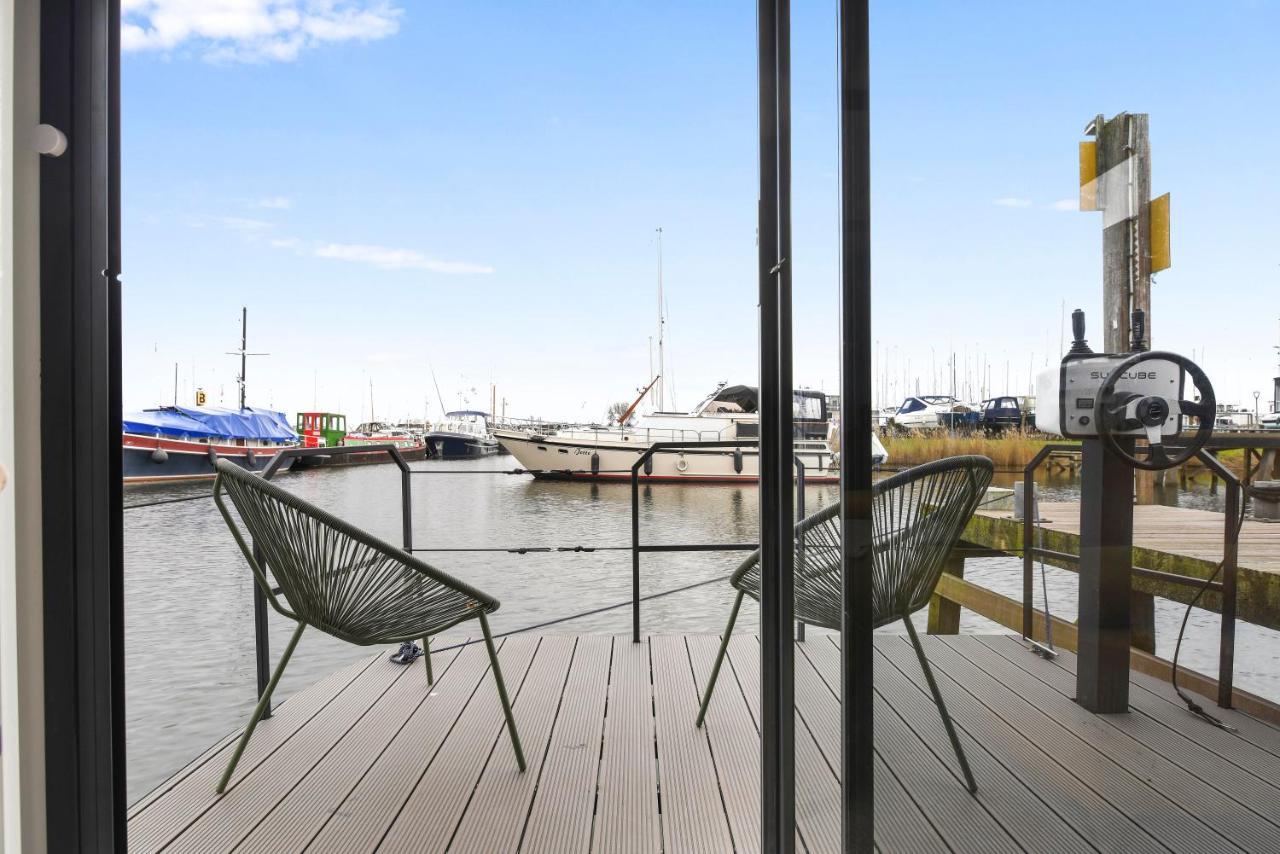 Cosy Tiny Houseboats Near Beach And Restaurants By Weltevreden Experience Zeewolde Dış mekan fotoğraf