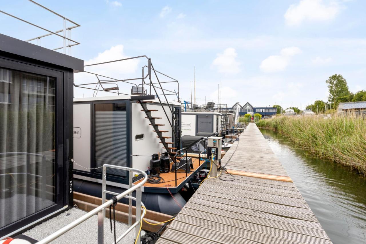 Cosy Tiny Houseboats Near Beach And Restaurants By Weltevreden Experience Zeewolde Dış mekan fotoğraf