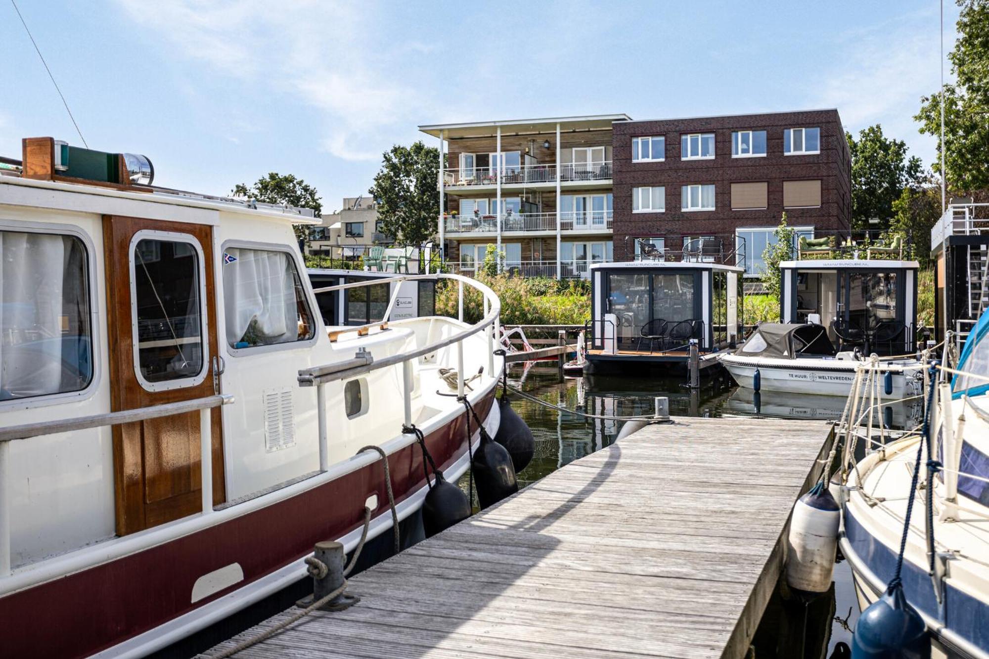 Cosy Tiny Houseboats Near Beach And Restaurants By Weltevreden Experience Zeewolde Dış mekan fotoğraf