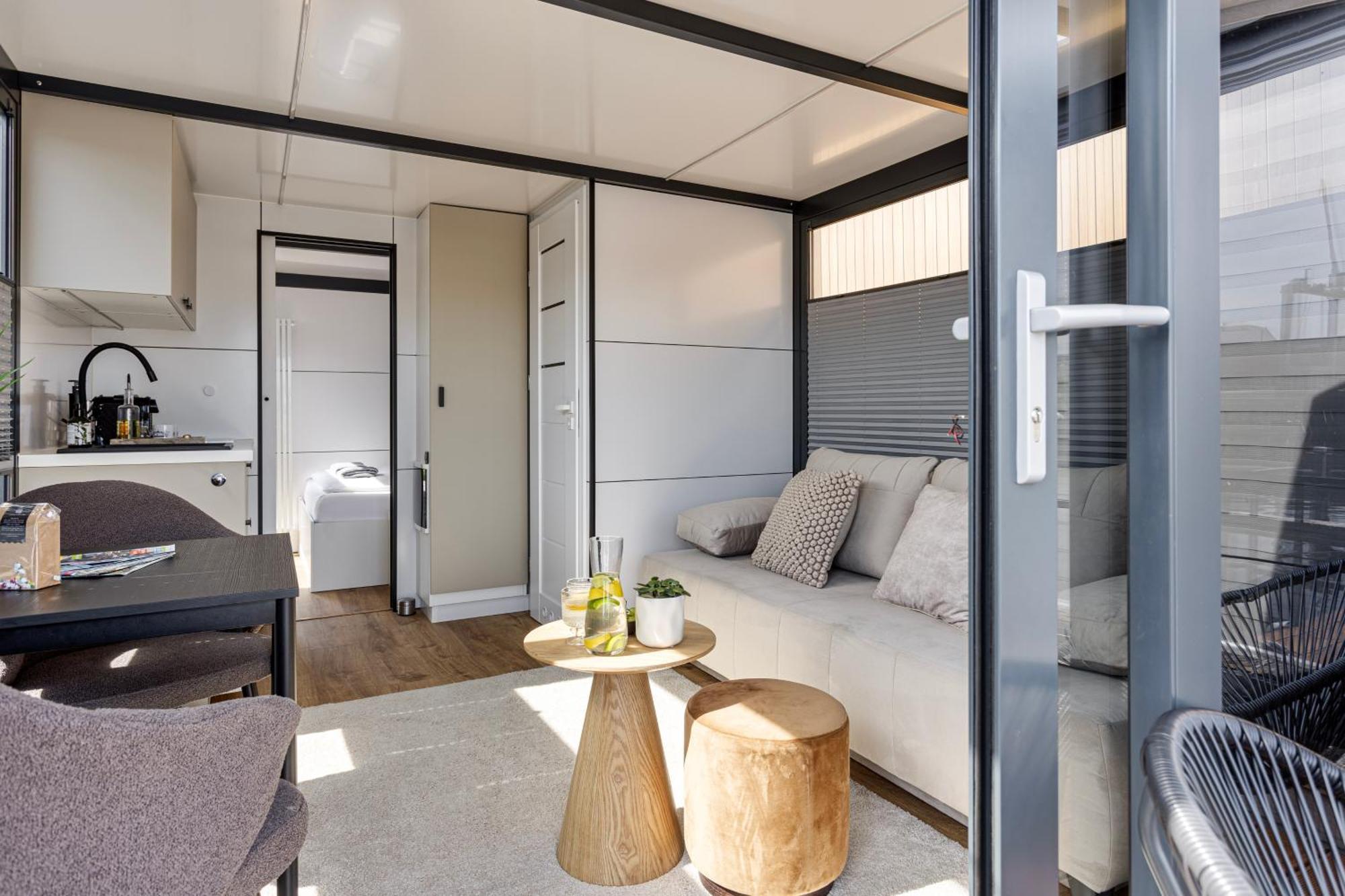 Cosy Tiny Houseboats Near Beach And Restaurants By Weltevreden Experience Zeewolde Dış mekan fotoğraf